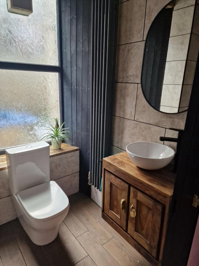 Apartment The Penny Black With Indoor Hot Tub Slamannan